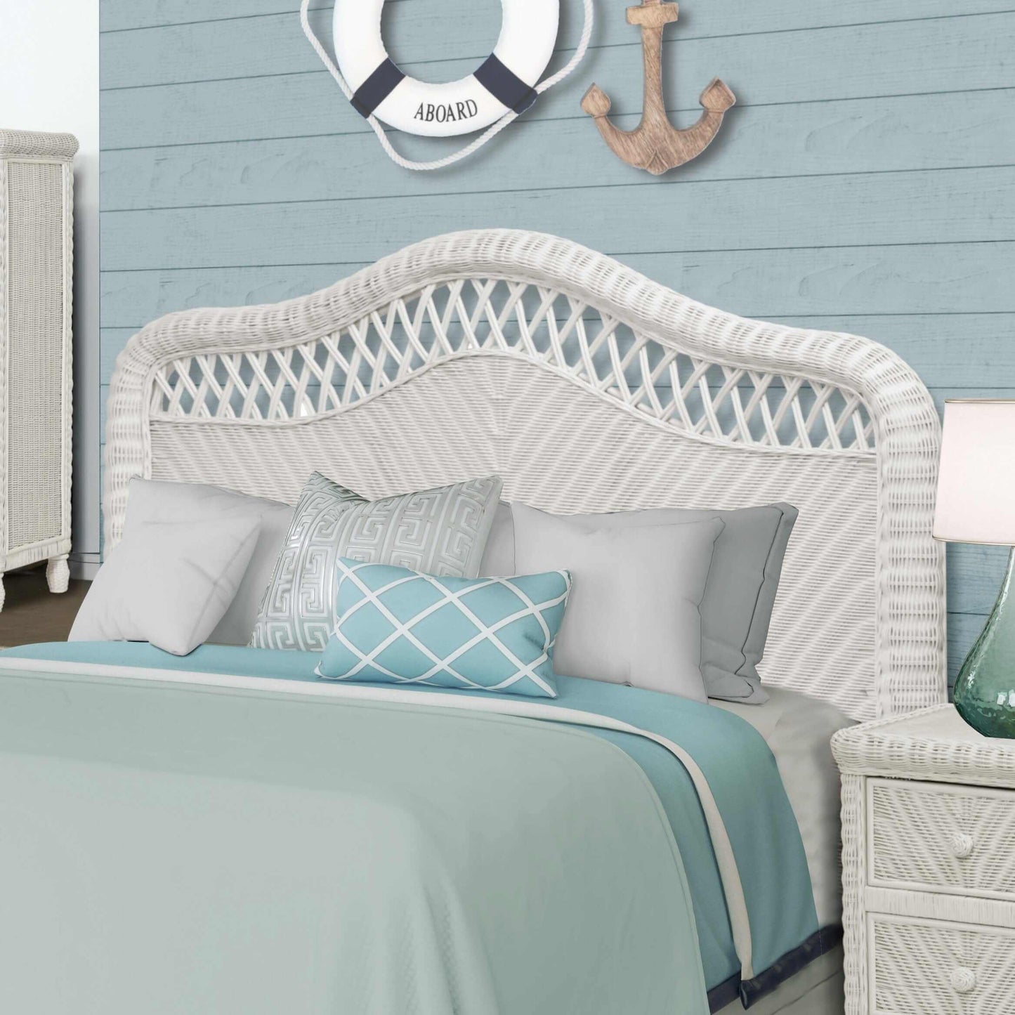 Sea Winds Trading Santa Cruz Queen Headboard B57940