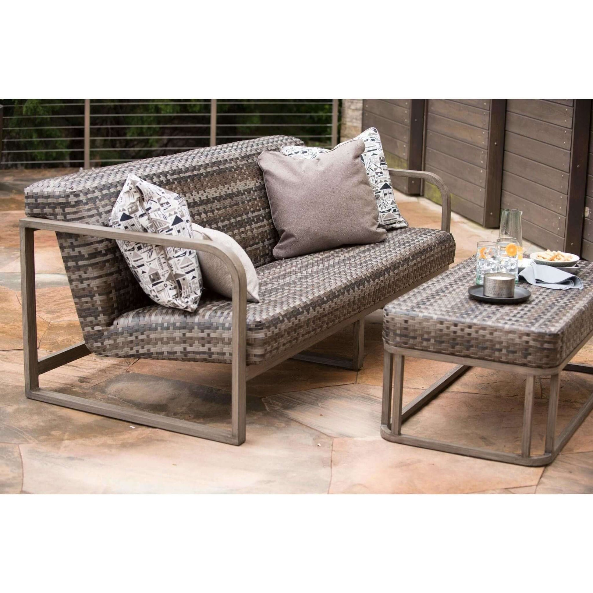 Woodard Reunion Wicker Sofa and Coffee Table Set